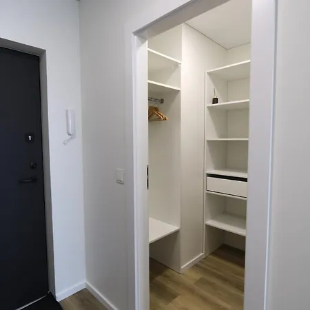 Flat For 2 Or 1 With Free Parking And Fast Wi-fi * Вильнюс