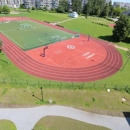 Апартаменты Flat For 2 Or 1 With Free Parking And Fast Wi-fi