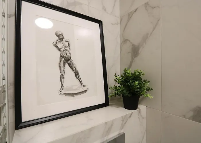 Flat For 2 Or 1 With Free Parking And Fast Wi-fi アパート ヴィリニュス