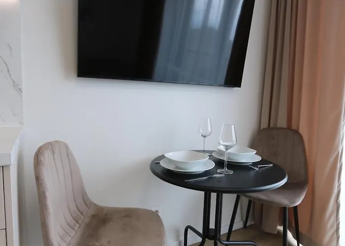 Lägenhet Flat For 2 Or 1 With Free Parking And Fast Wi-fi *