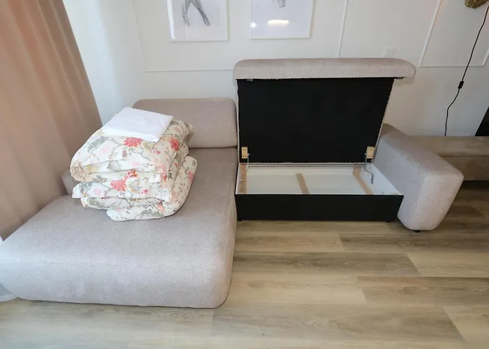 アパート Flat For 2 Or 1 With Free Parking And Fast Wi-fi