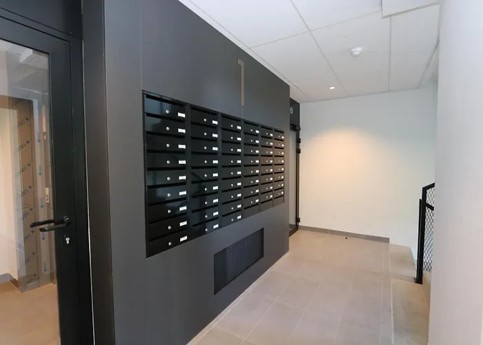 Flat For 2 Or 1 With Free Parking And Fast Wi-fi Appartement *