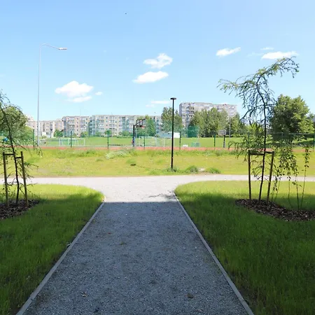 Flat For 2 Or 1 With Free Parking And Fast Wi-fi *