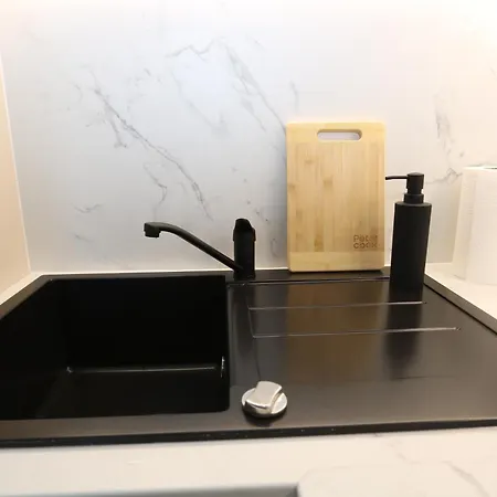 Flat For 2 Or 1 With Free Parking And Fast Wi-fi ヴィリニュス