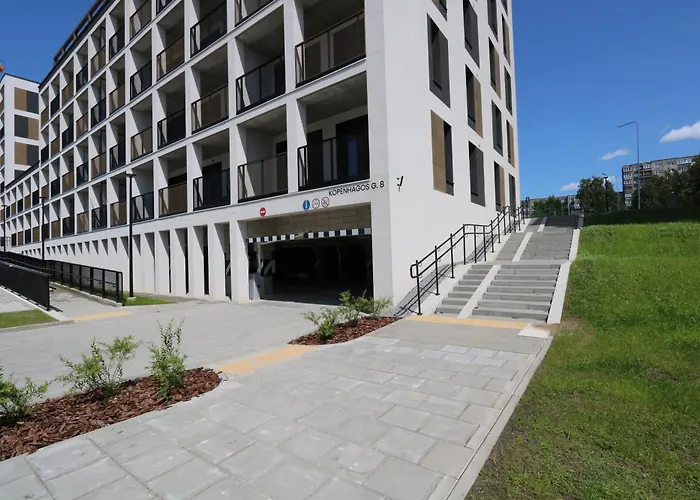 Flat For 2 Or 1 With Free Parking And Fast Wi-fi *